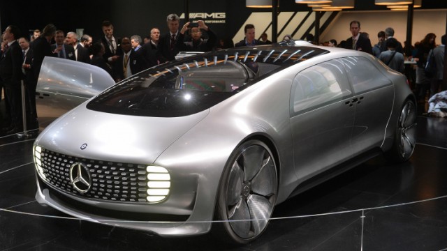 Mercedes-Benz F 015 Luxury in Motion