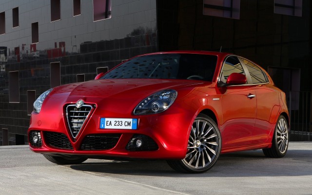 ALFA ROMEO

2015 OCAK-HAZİRAN TOPLAM

SATIŞ ADEDİ: 438