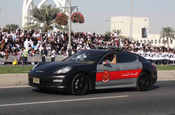 Katar Porsche Panamera: 175.000 $