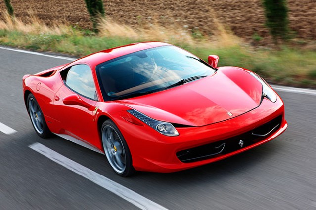 FERRARİ

2015 OCAK-HAZİRAN TOPLAM

SATIŞ ADEDİ: 5