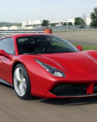 2016 Ferrari 488 GTB