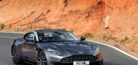 Aston Martin DB11 Cenevre'de tanıtıldı